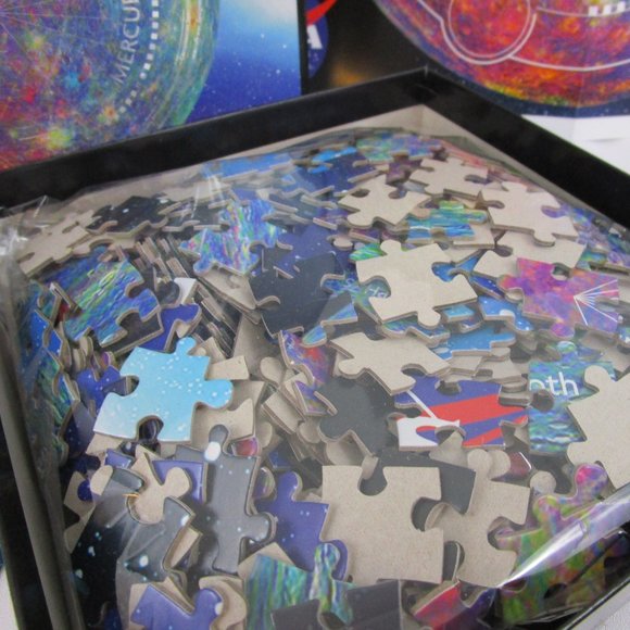 NASA 750 Piece Foil Effect Planet Jigsaw Puzzle - Picture 5 of 14